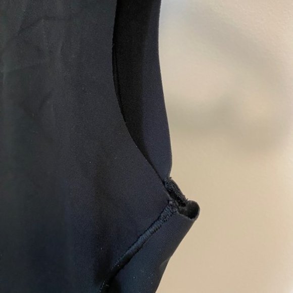 True & Co True Body Lift Scoop Neck Bra, Black, Size S - Picture 4 of 5